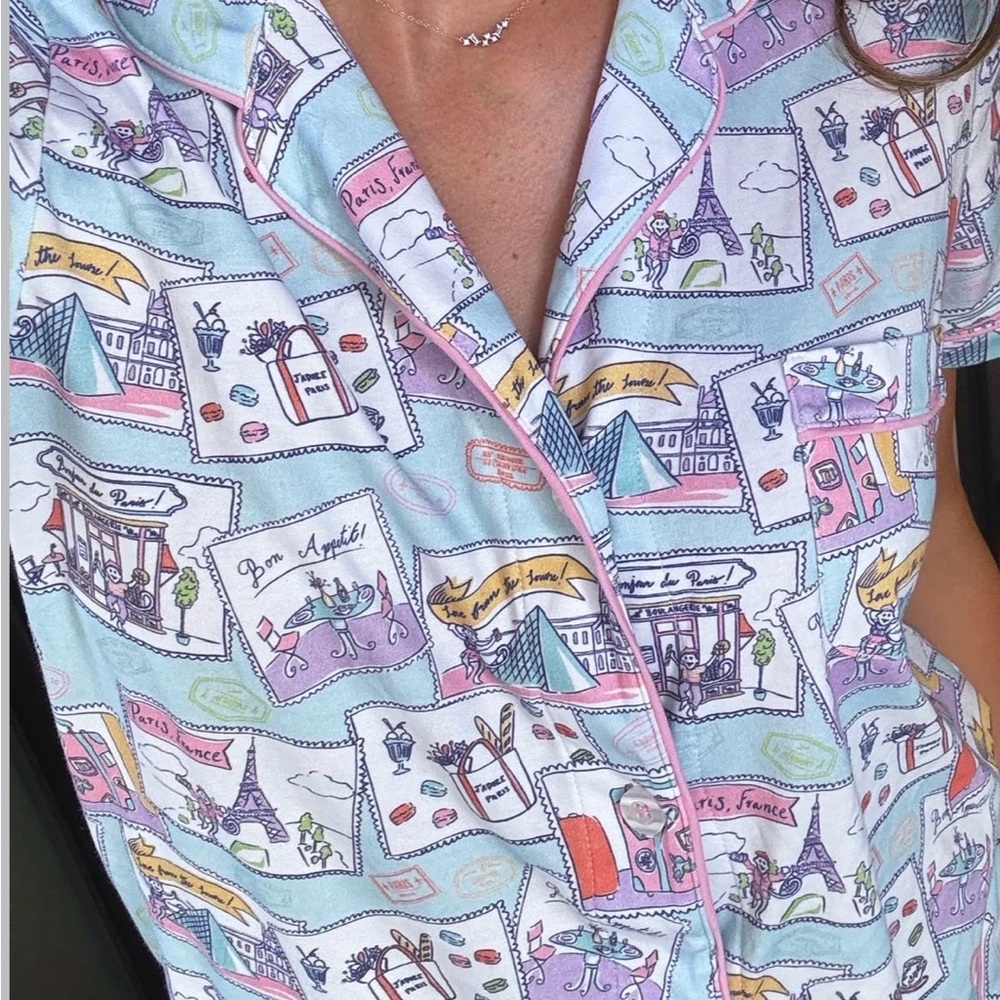 Paris Postcard Print Roller Rabbit Pjs NWT